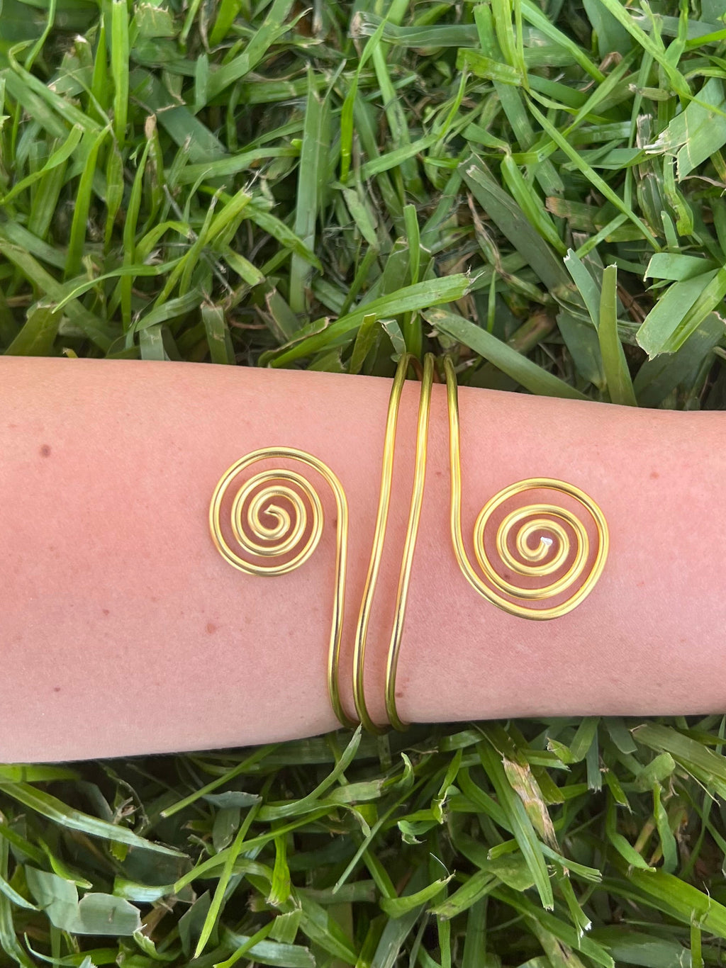Echo Arm Cuff